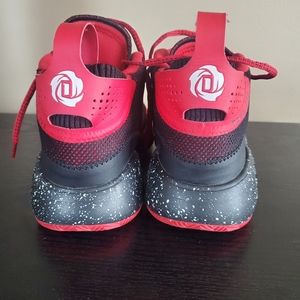 Men's D Rose 773 Adidas shoes